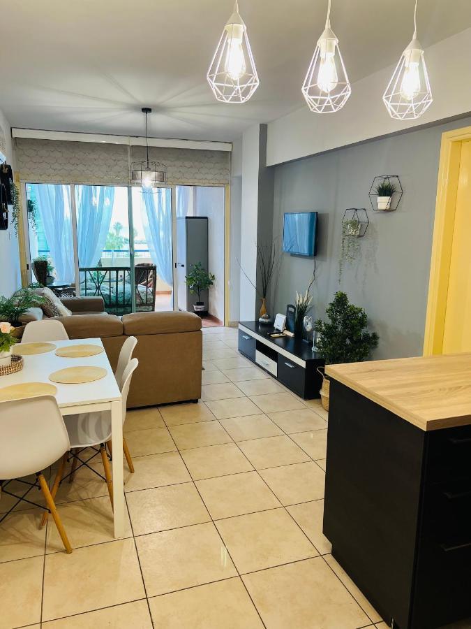 Carisa Holiday Rooms Lárnaka Eksteriør bilde